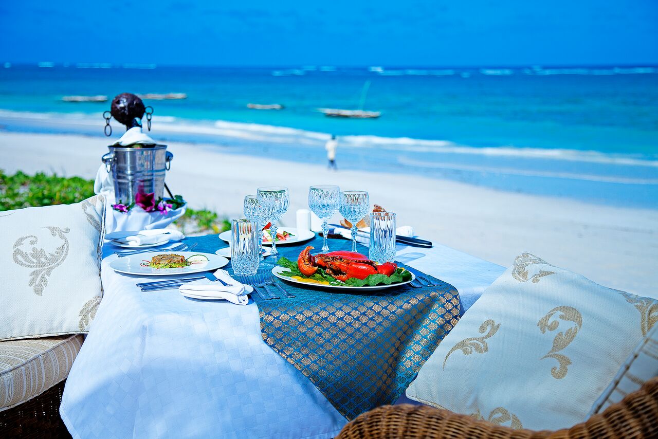 honeymoon safari in Diani beach with cross wild safaris