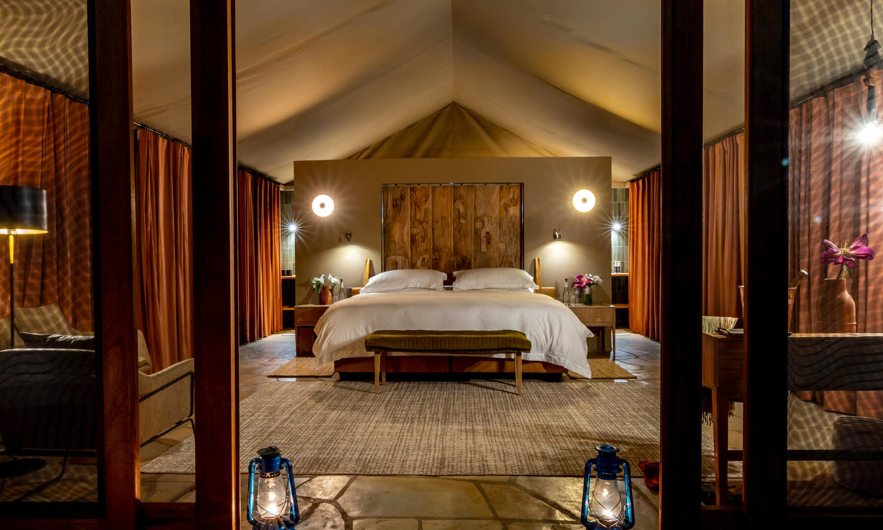 Naboisho luxury camp in Naboisho conservancy in Kenya with cross wild safaris