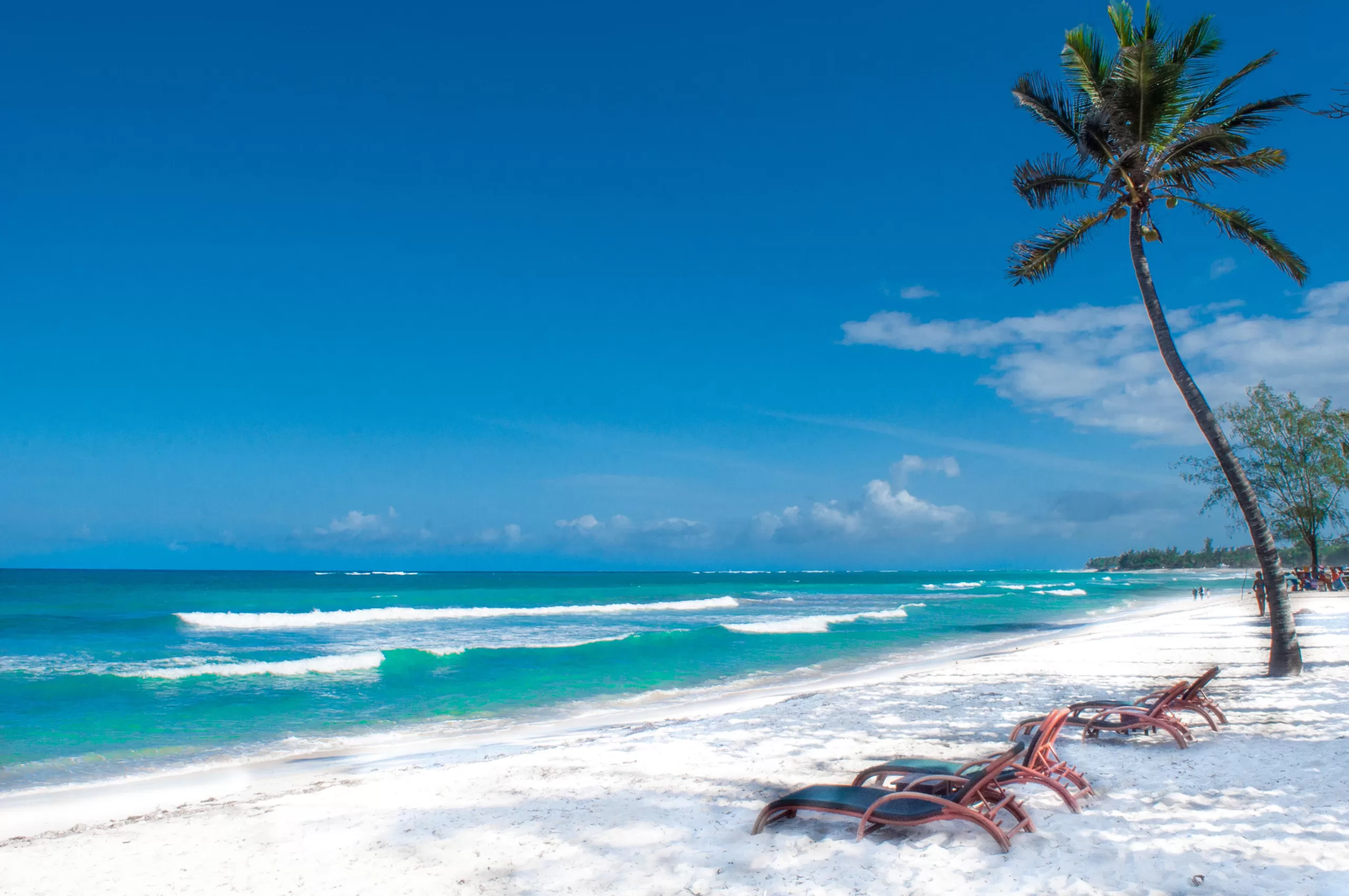 Kenya beach holidays at tiwi beach with cross wild safaris