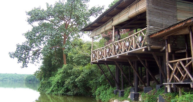 Jacana Safari Lodge in Queen Elizabeth national park