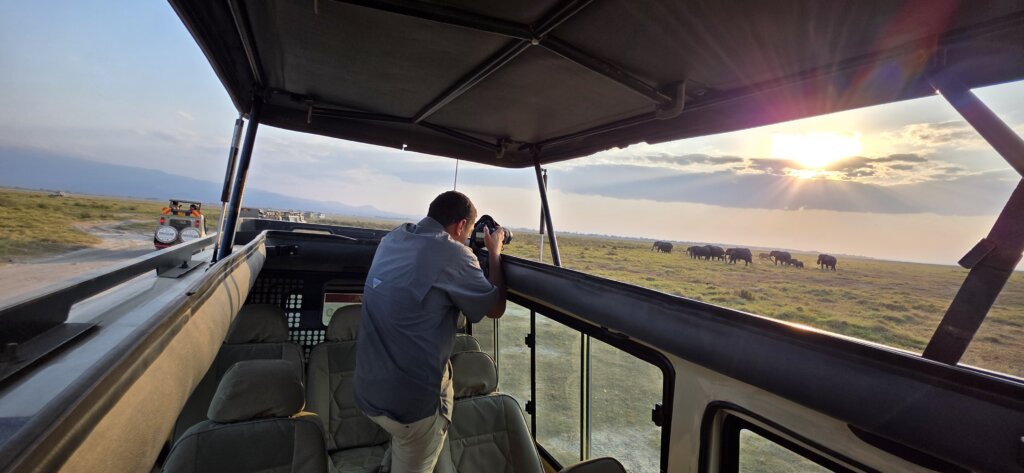 when to visit Amboseli national park.. luxury safari package experience experience