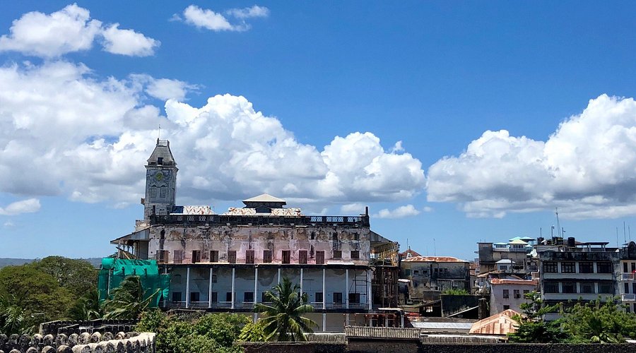 stone town private tour on your 5 day luxury Zanzibar safari with cross wild safaris