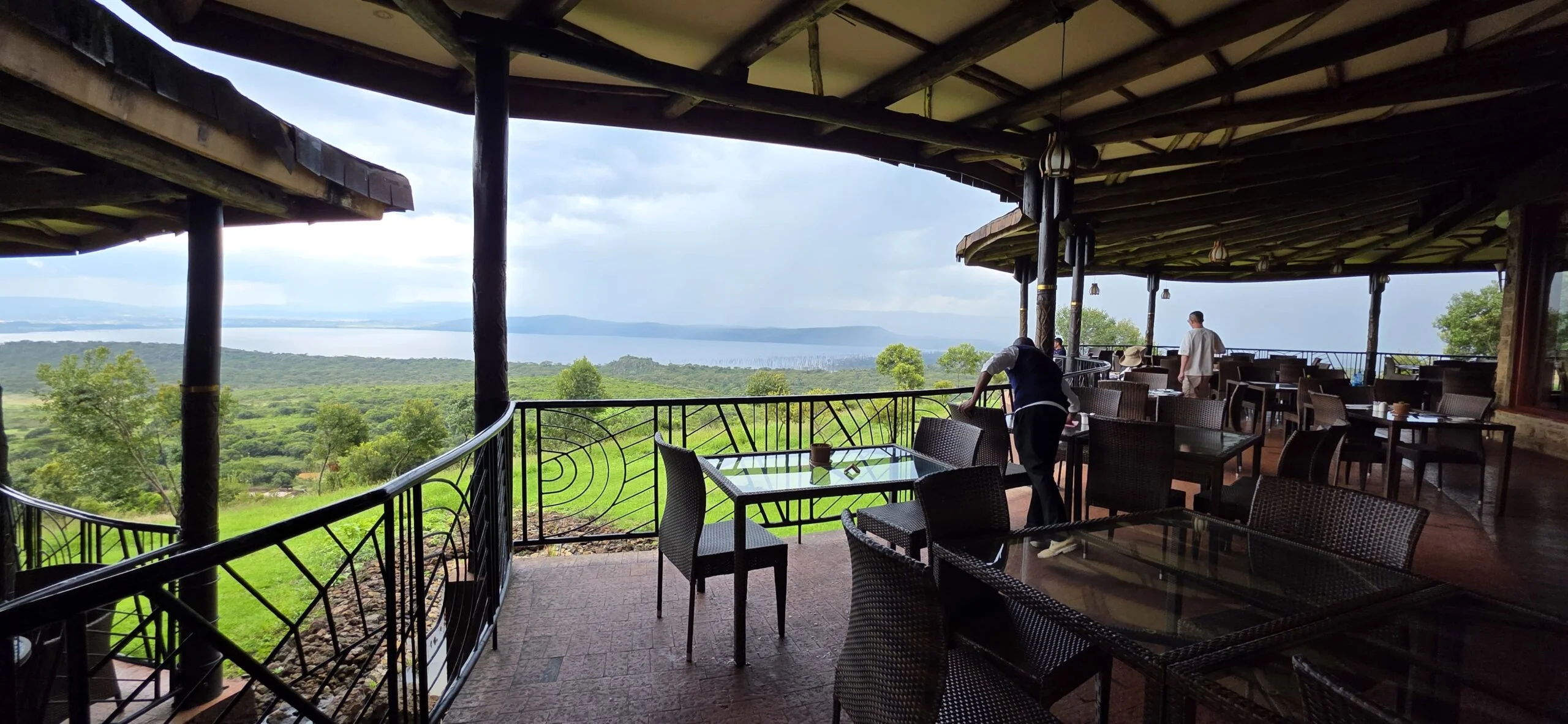 Safari style: Bush and Beach Safaris in Kenya with Cross Wild Safaris