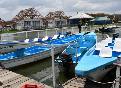 luxury safari with cross wild safaris at lake Naivasha in kenya