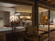 The cliff - Kenya luxury safari
