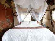 Lion Cave Camp Sambur National Reserve